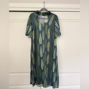 Kūlua Maui Modern Mu’u Midi Kupukupu Print Dress